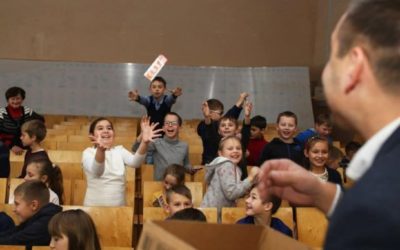 Школи – без політики! Та політиків