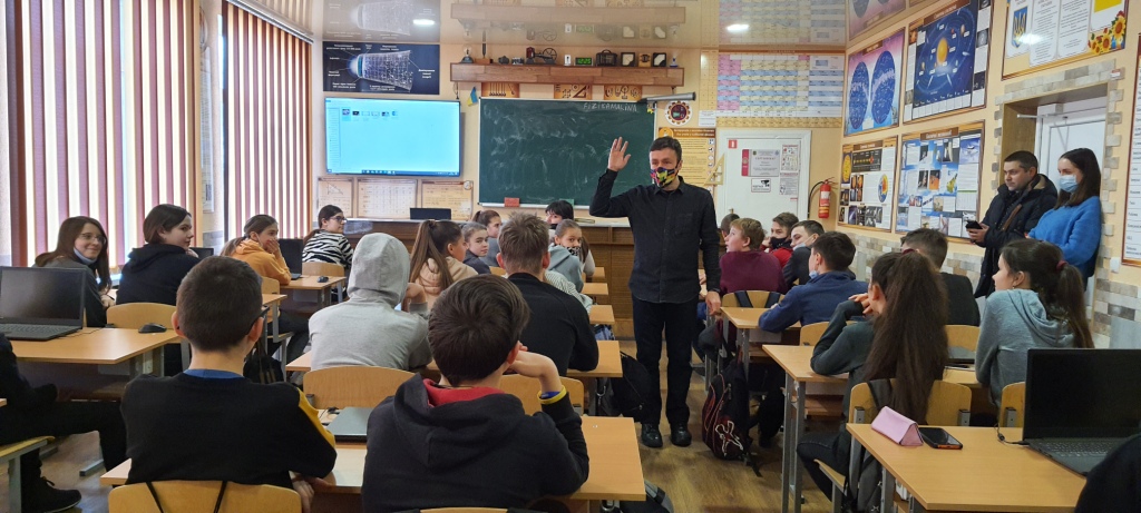 Про права дітей та запобігання шкідливим звичкам